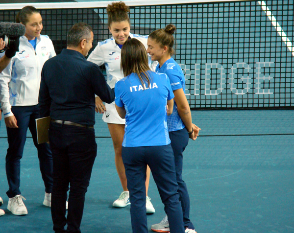 Elisabetta Cocciaretto, Jasmine Paolini, Tathiana Garbin e Sara Errani alla Billie Jean King Cup 2024 (foto © Rita Carla Francesca Monticelli)